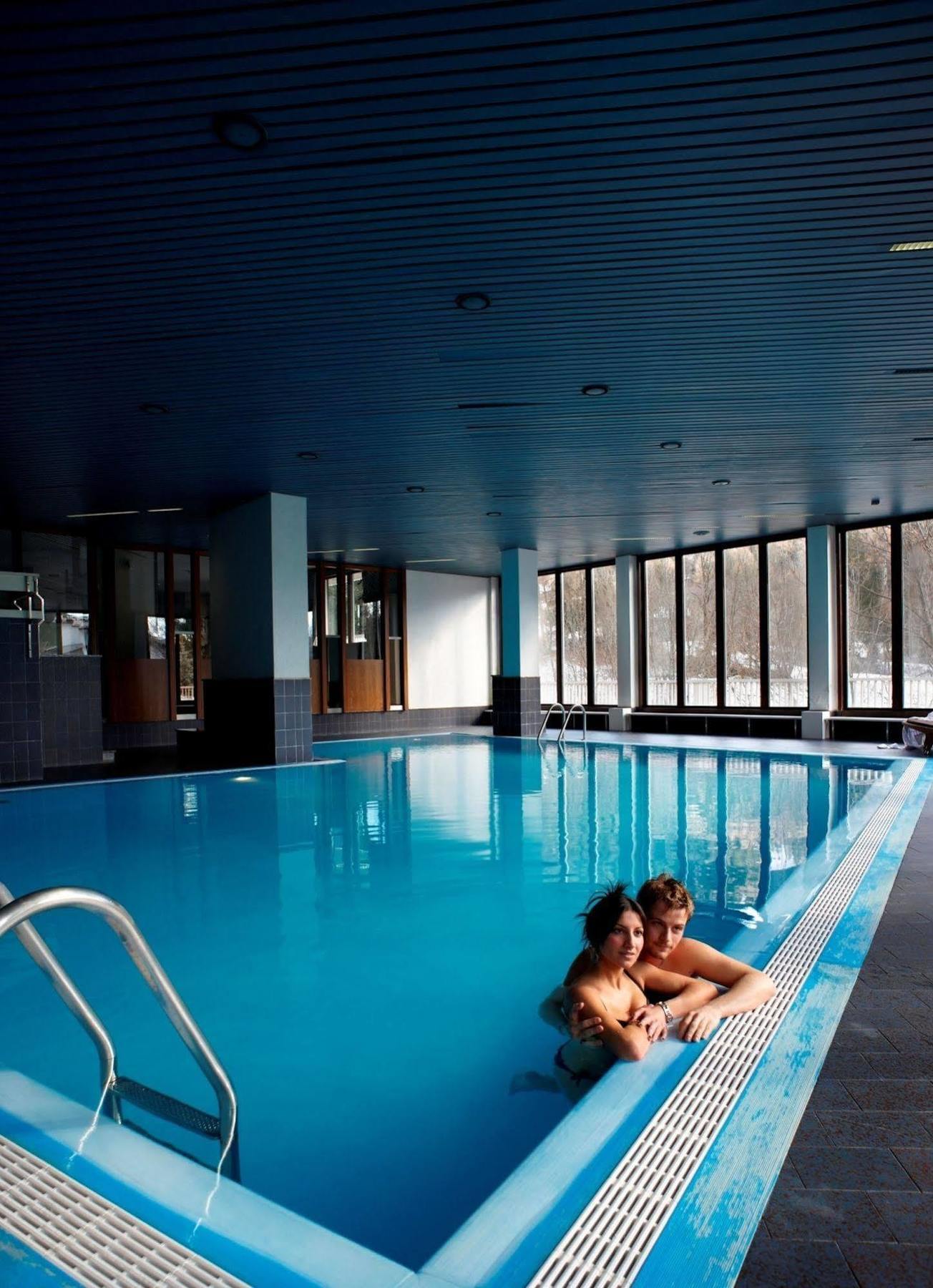Hotel Mirella Ponte Di Legno Kültér fotó